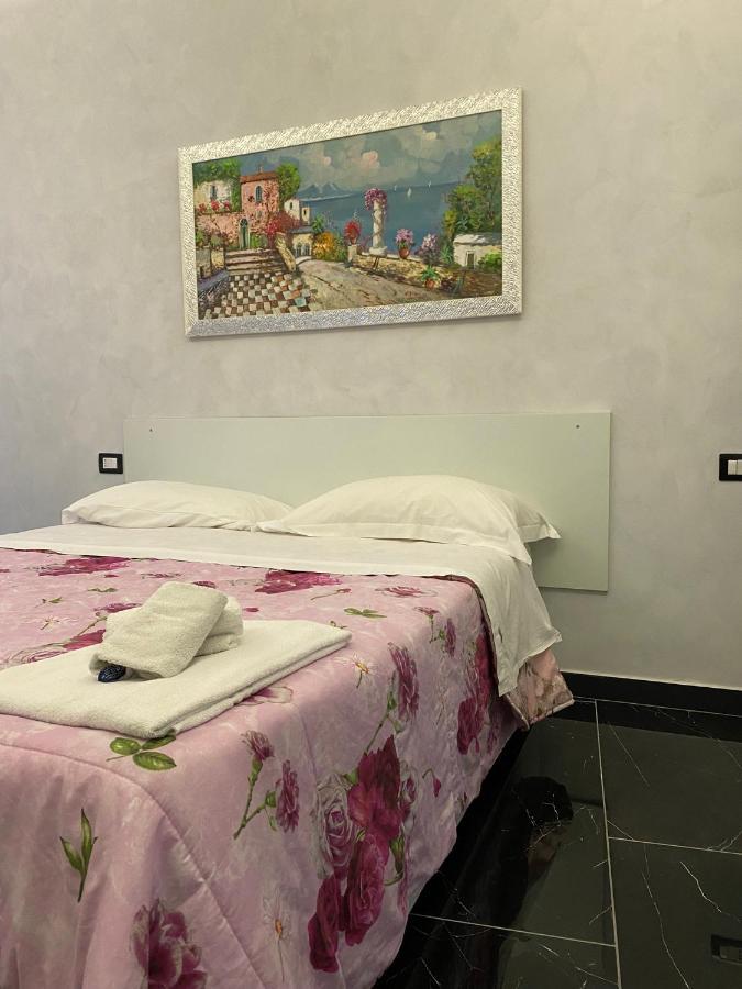 Отель Savastano House Неаполь Экстерьер фото