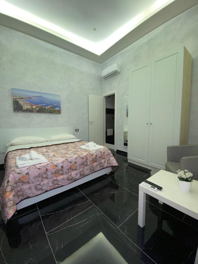 Отель Savastano House Неаполь Экстерьер фото